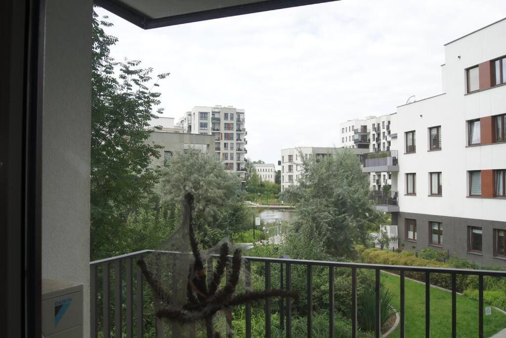 Апартаменты Cichy, Nowoczesny, Komfortowy Przy Galerii Mokotow Варшава Экстерьер фото
